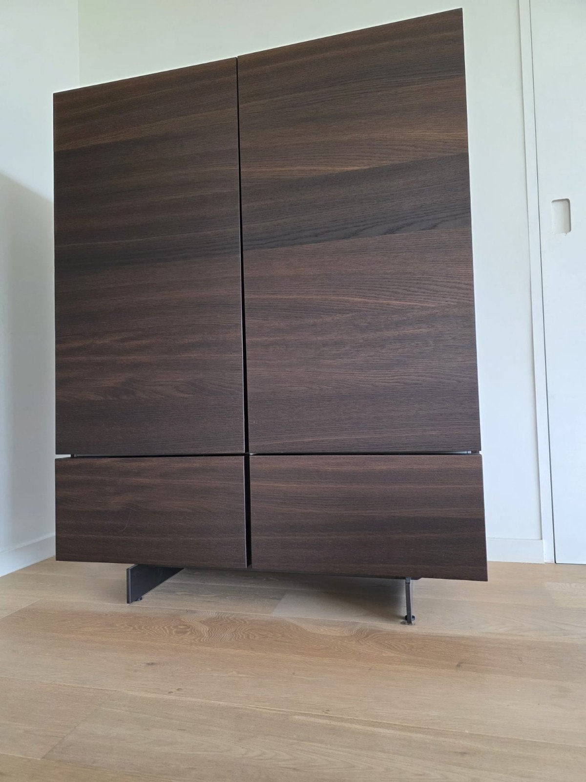 Armoire de l'icône du design italien POLIFORM -NP 48,03€, Enlèvement