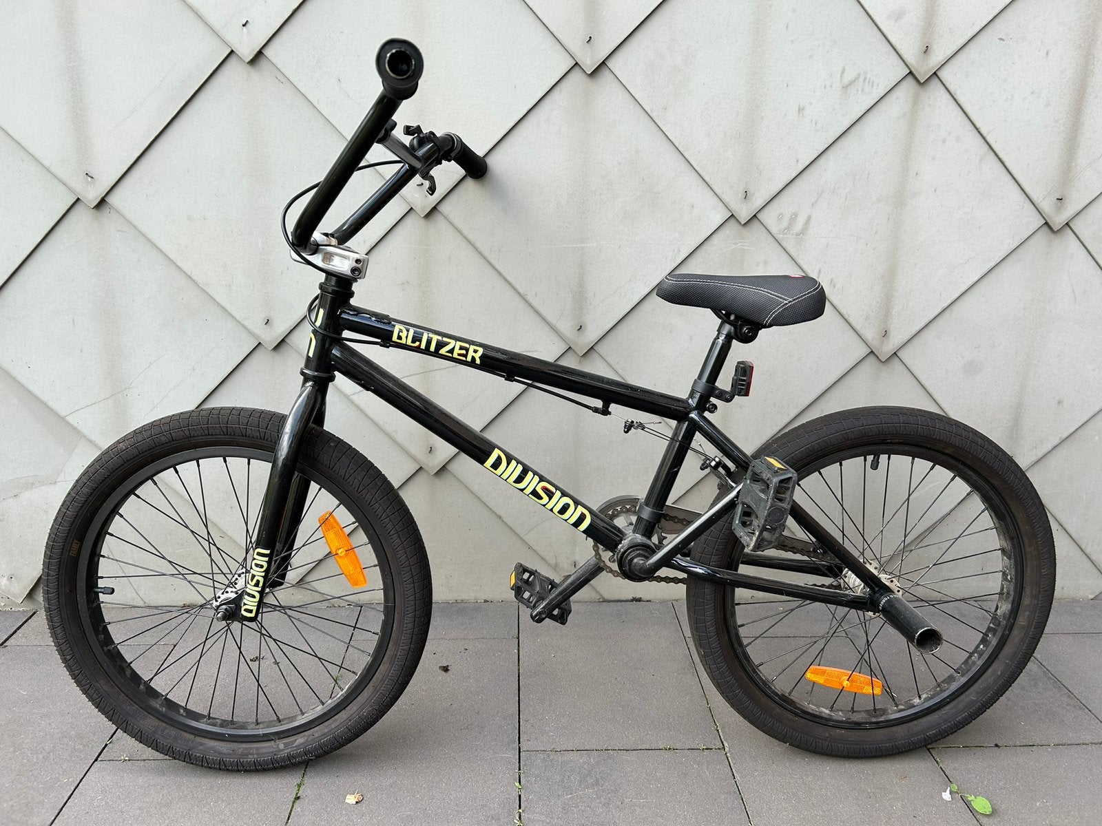 BMX: Division Blitzer 20" 2021 Freestyle, Black/Polished, Ophalen, Gebruikt, Handrem, Division BMX