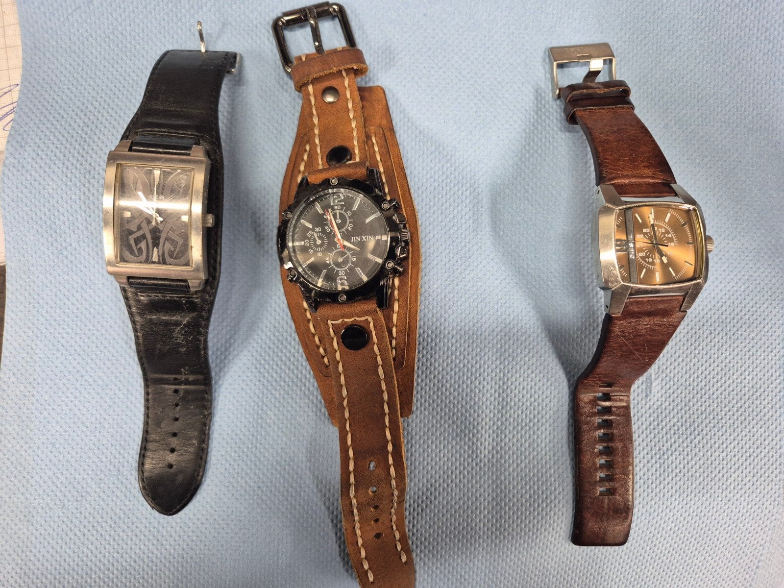 Diesel, Guess, Jin xin horloge's, Enlèvement ou Envoi