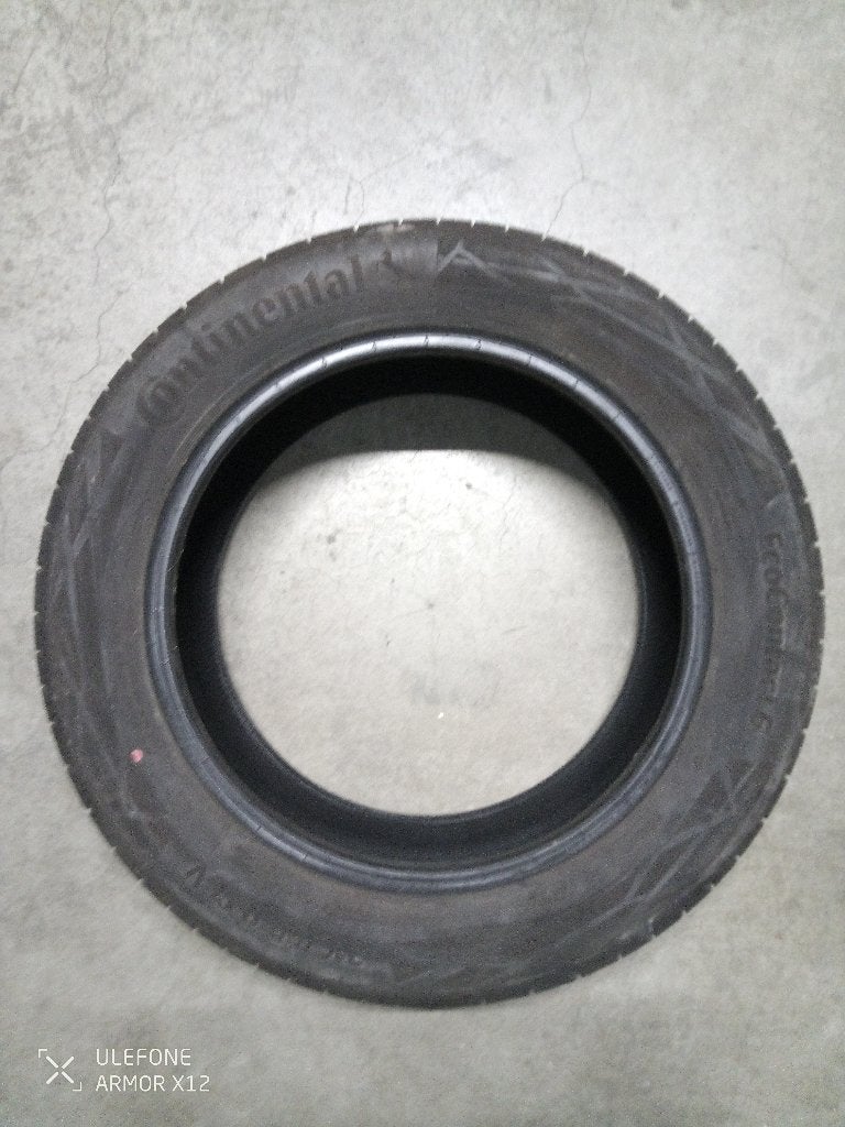pneus été Continental, 215 mm, Véhicule de tourisme, Pneus été, Enlèvement