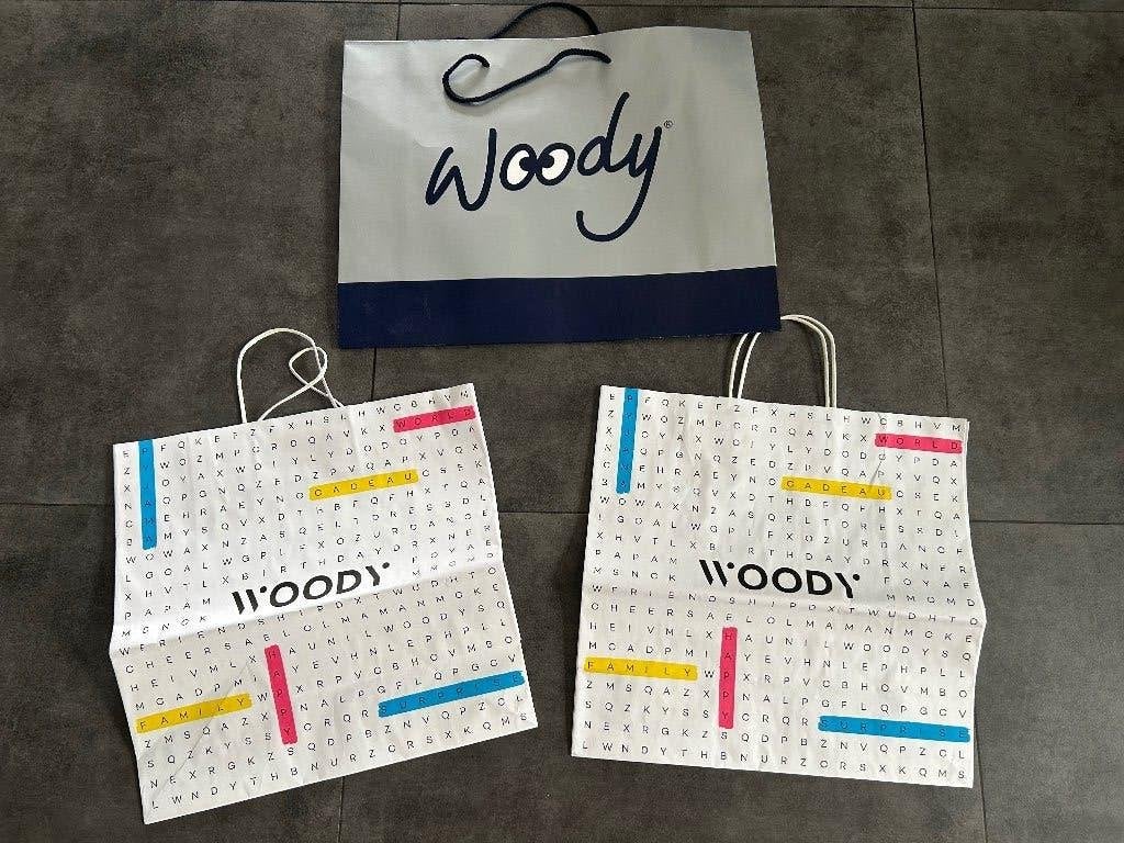 Grote papieren tassen Woody, Diversen, Ophalen of Verzenden, Zo goed als nieuw