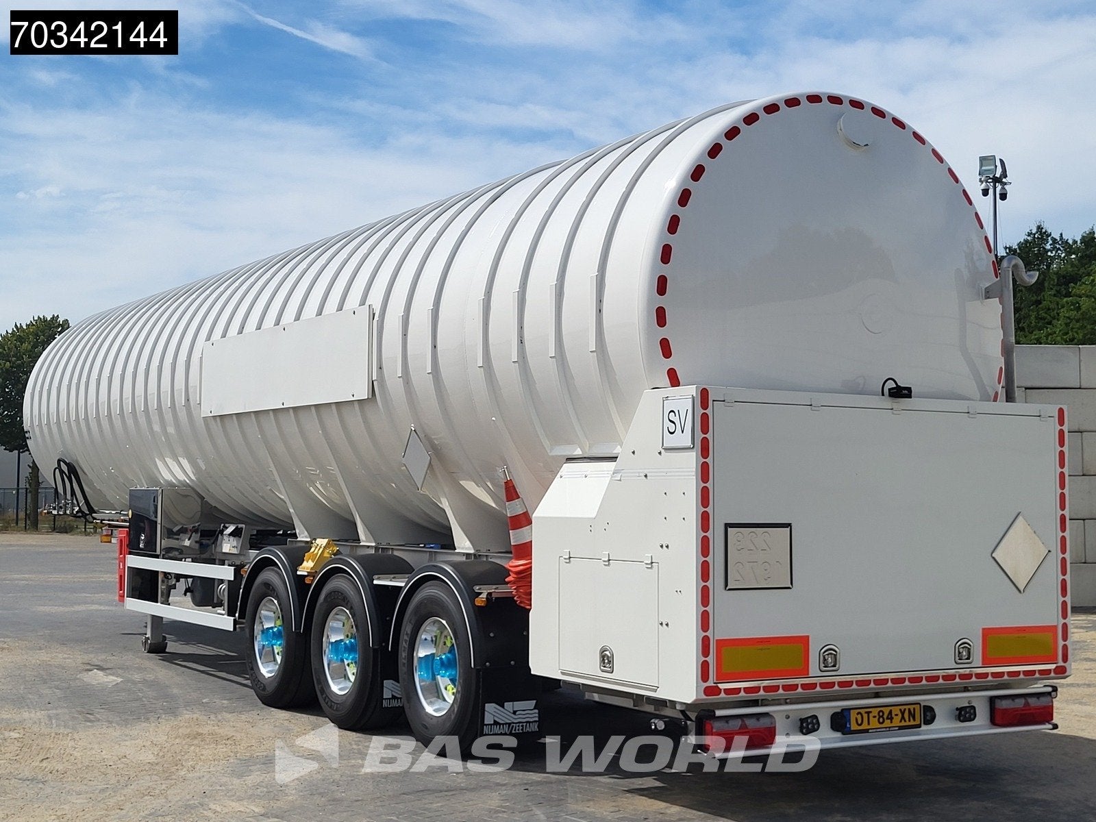 Van Hool UNUSED LNG Tank 59.000 Ltrs APK 05-27, Auto's, Lichtmetalen velgen, Stof, Overige brandstoffen, Wit