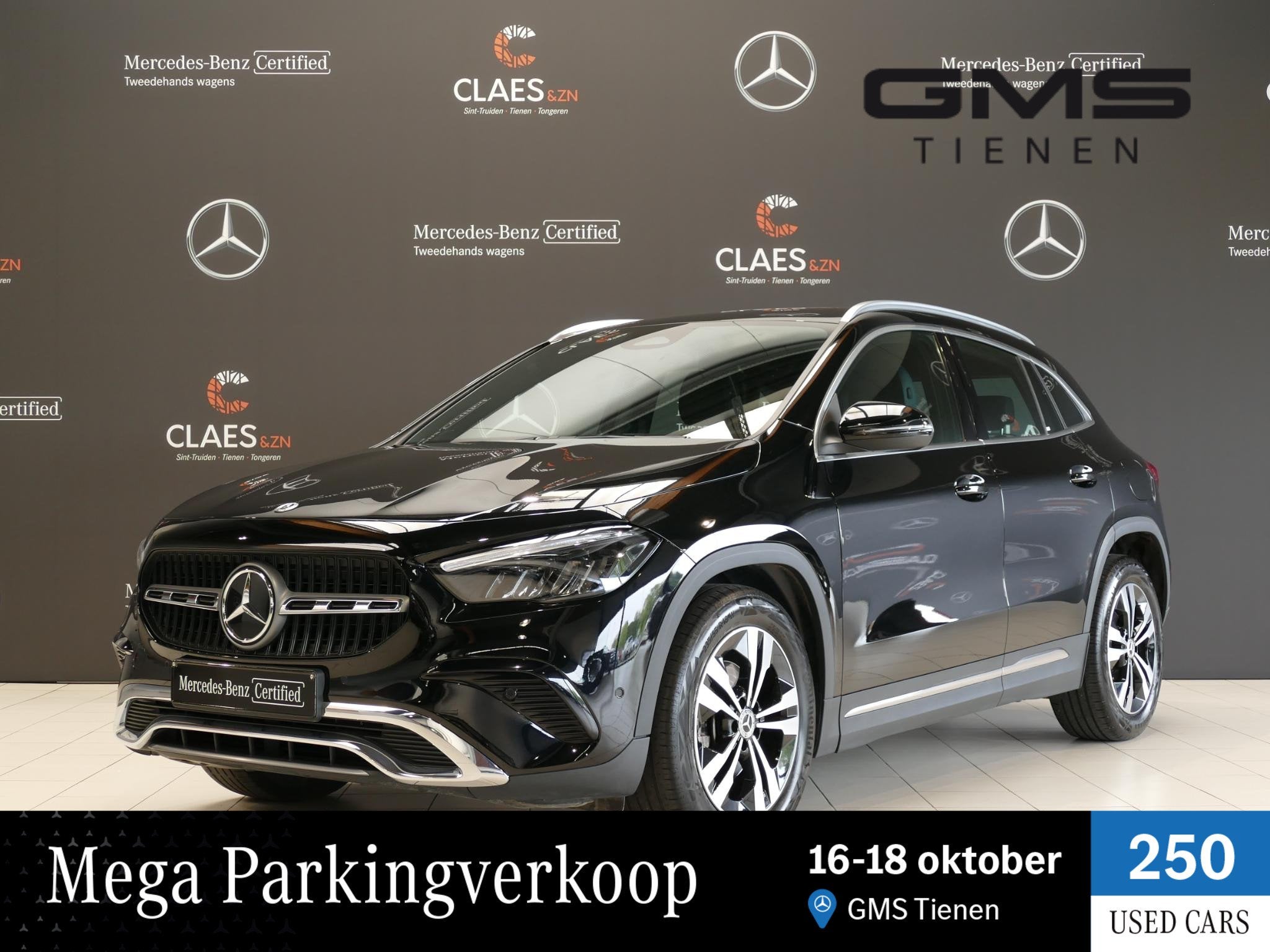 Mercedes-Benz GLA-klasse 180 Luxury Line DOS 8585, Auto's, Stof, Zwart, 4 cilinders, 136 pk