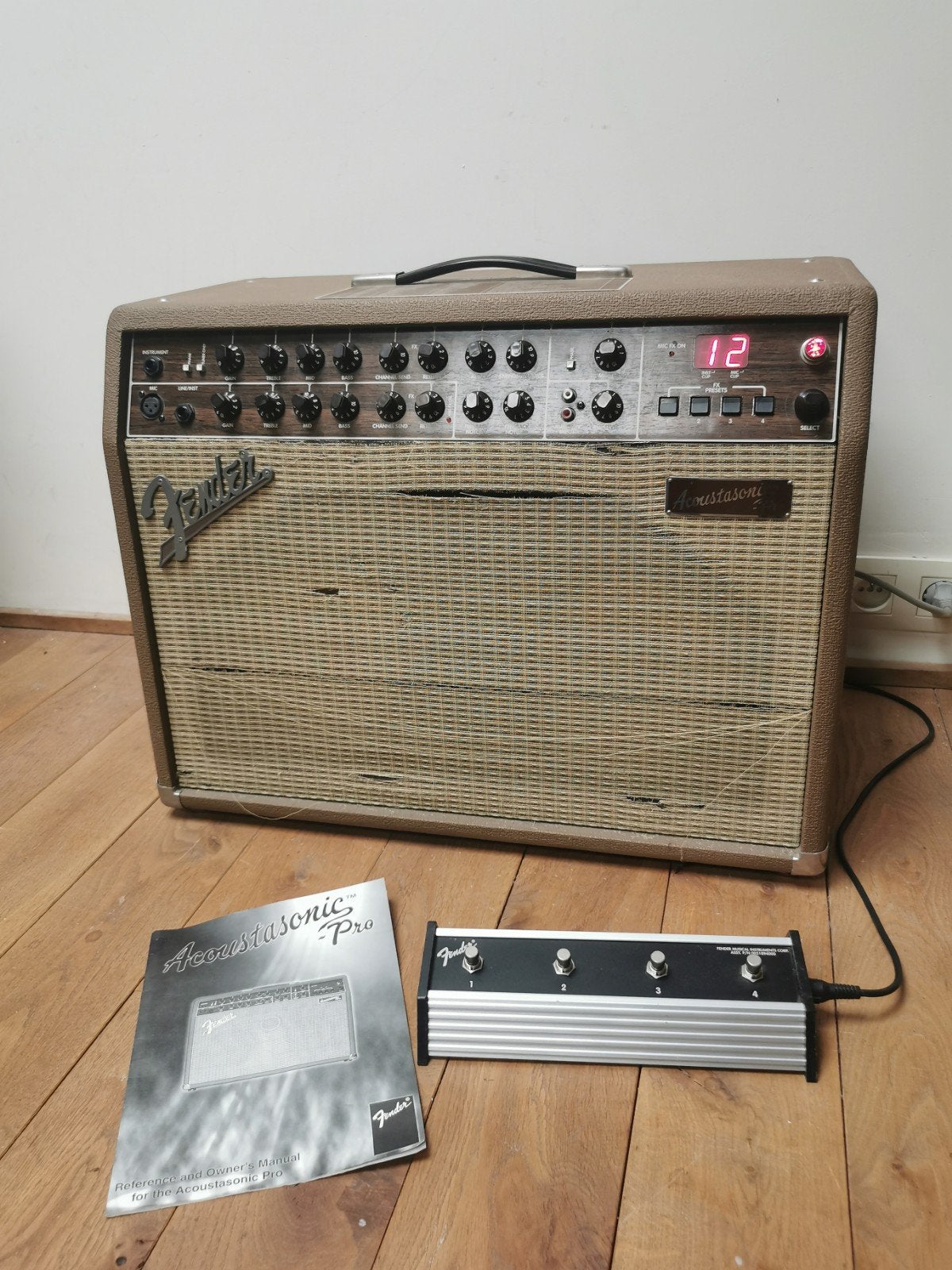 Fender Accoustasonic Pro, Muziek en Instrumenten, Ophalen