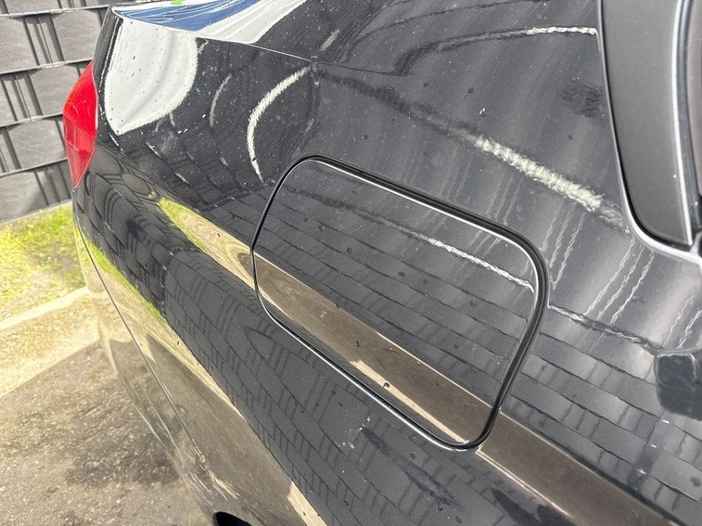 TRAPPE D'ESSENCE BMW 3 serie (F30) (|11884410|), Utilisé, BMW, Petuelring 130
80809  München, DE, Bayerische Motoren Werke AG