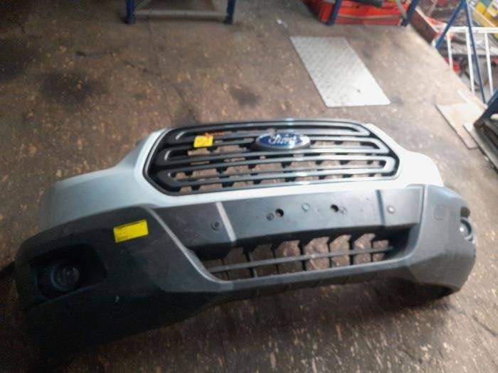Voorbumper van een Ford Transit (ROZEWIT), Gebruikt, -, -, Ford