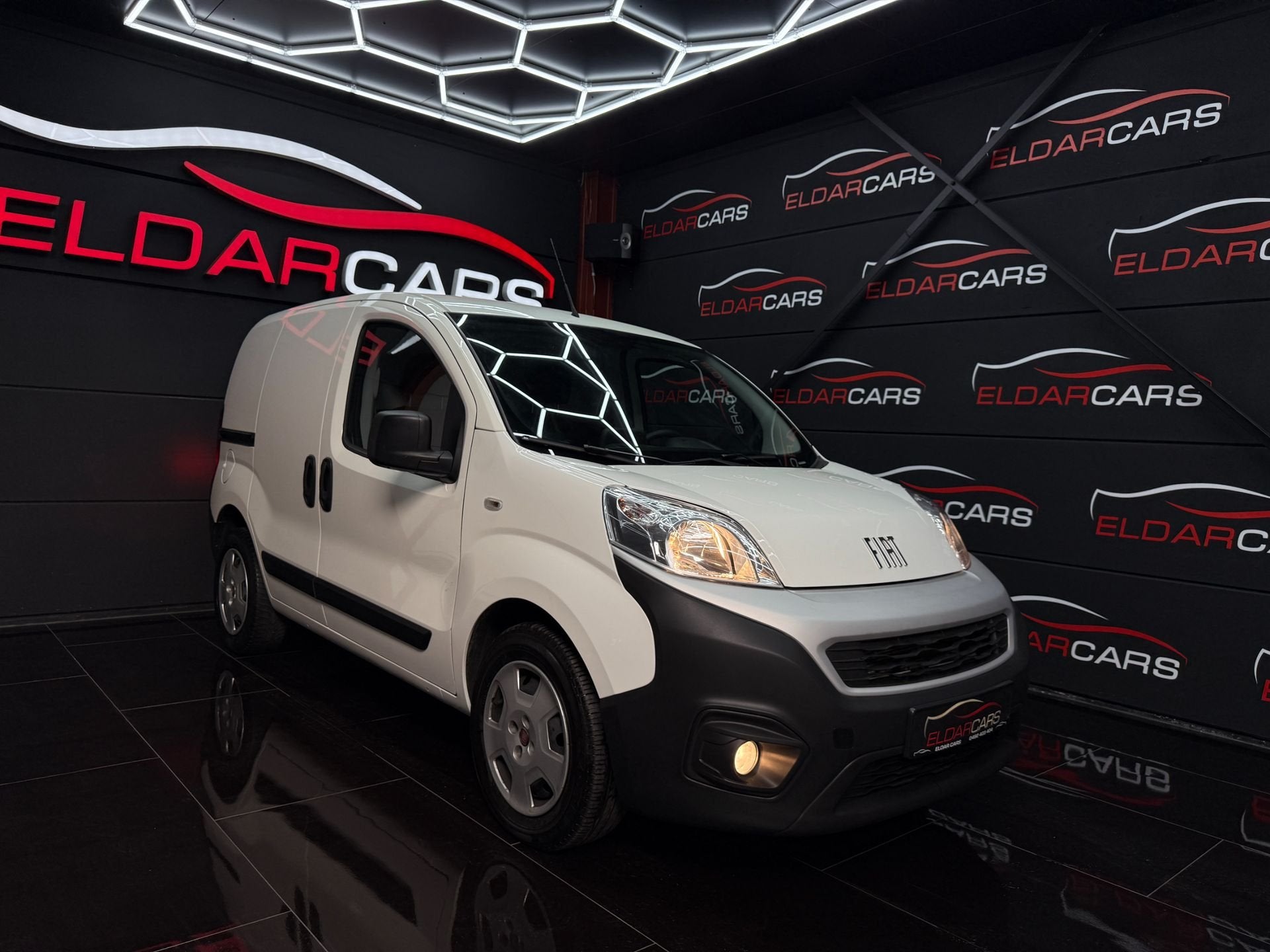 Fiat Fiorino 1.3 d/Airco/Navi/Garantie*, Auto's, Bestelwagens en Lichte vracht, 1325 kg, Gebruikt, Euro 6, Wit