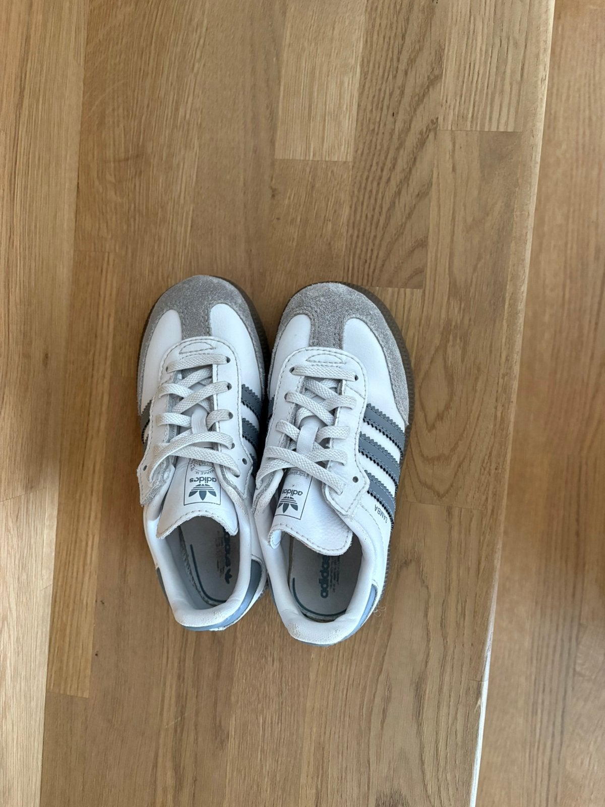 Adidas Samba, Comme neuf, Enlèvement, Chaussures, Fille