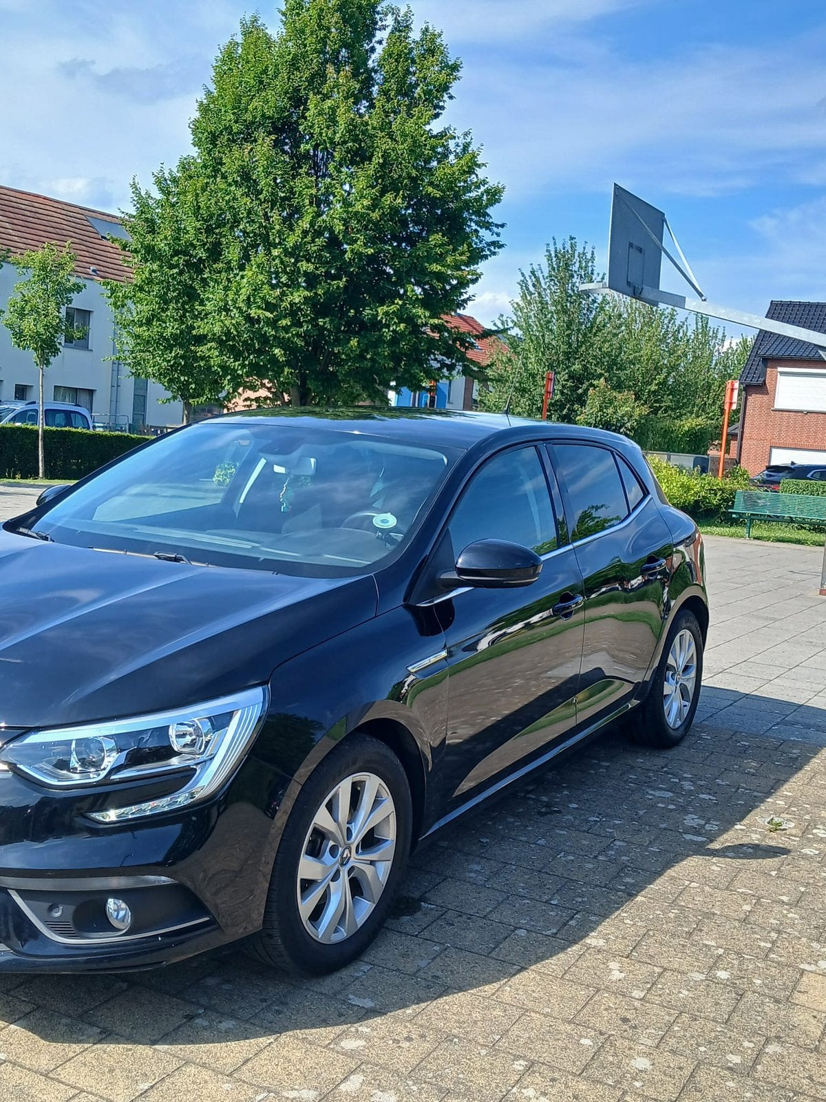 Megane 1.3 essence de 2019 avec seulement 48 000 km, Autos, Achat, Euro 6, Boîte manuelle, Entretenue par le concessionnaire