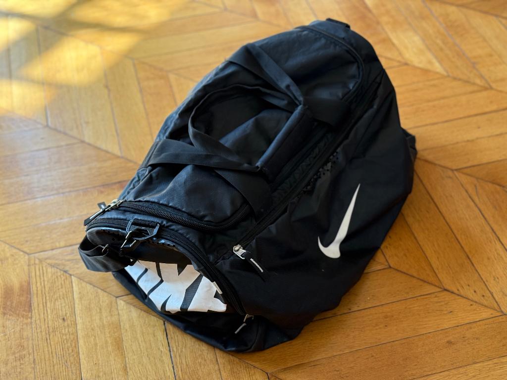 Sporttas nike, Ophalen of Verzenden, Zo goed als nieuw