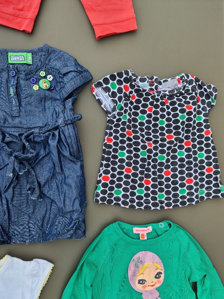 t-shirt met bollen JBC 74, Enfants & Bébés, Enlèvement, Comme neuf
