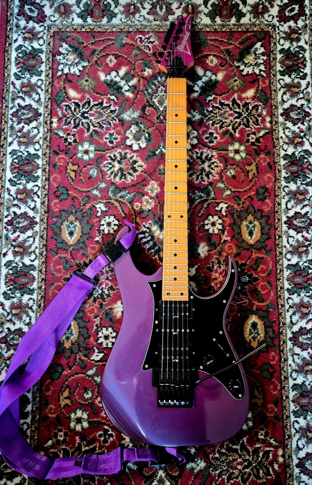 Vintage Ibanez RG550 - Purple Neon - Japan - 1993 - Fujigen, Musique & Instruments, Instruments à corde | Guitares | Électriques
