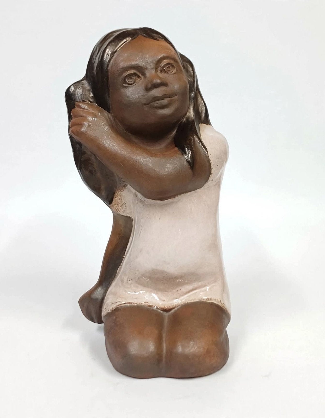 Perignem - Elisabeth Vandeweghe Beeld - Knielend Meisje 40cm, Antiek en Kunst, Geglazuurd, Brutalistisch, Ophalen of Verzenden