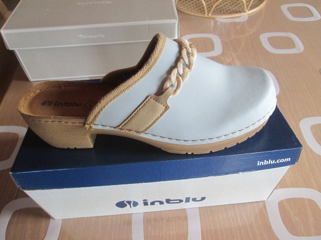 Nieuwe Inblu klompen – Lichtblauw – Maat 42 (valt als 41), Enlèvement, Neuf