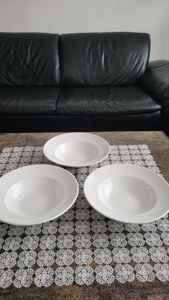 Assiettes à pâtes VISTA, Maison & Meubles, Enlèvement ou Envoi, Assiettes(s)