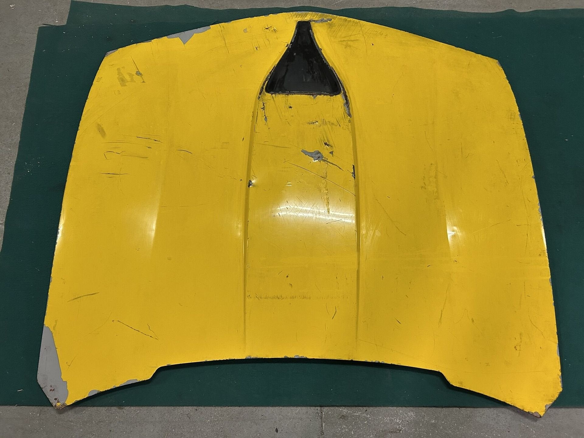 Alfa Romeo Montreal motorkap, -, Utilisé, Alfa Romeo, -