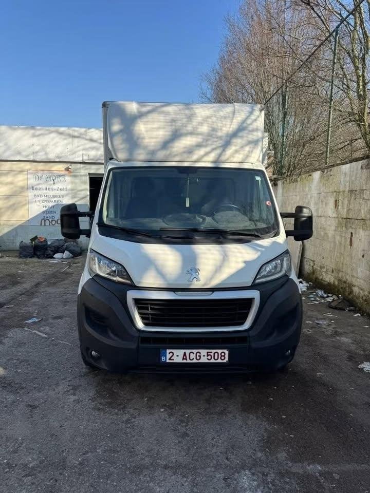 Peugeot Boxer 2.2 Meubelbak HDi bj2021, Voorwielaandrijving, Stof, Euro 6, Navigatiesysteem