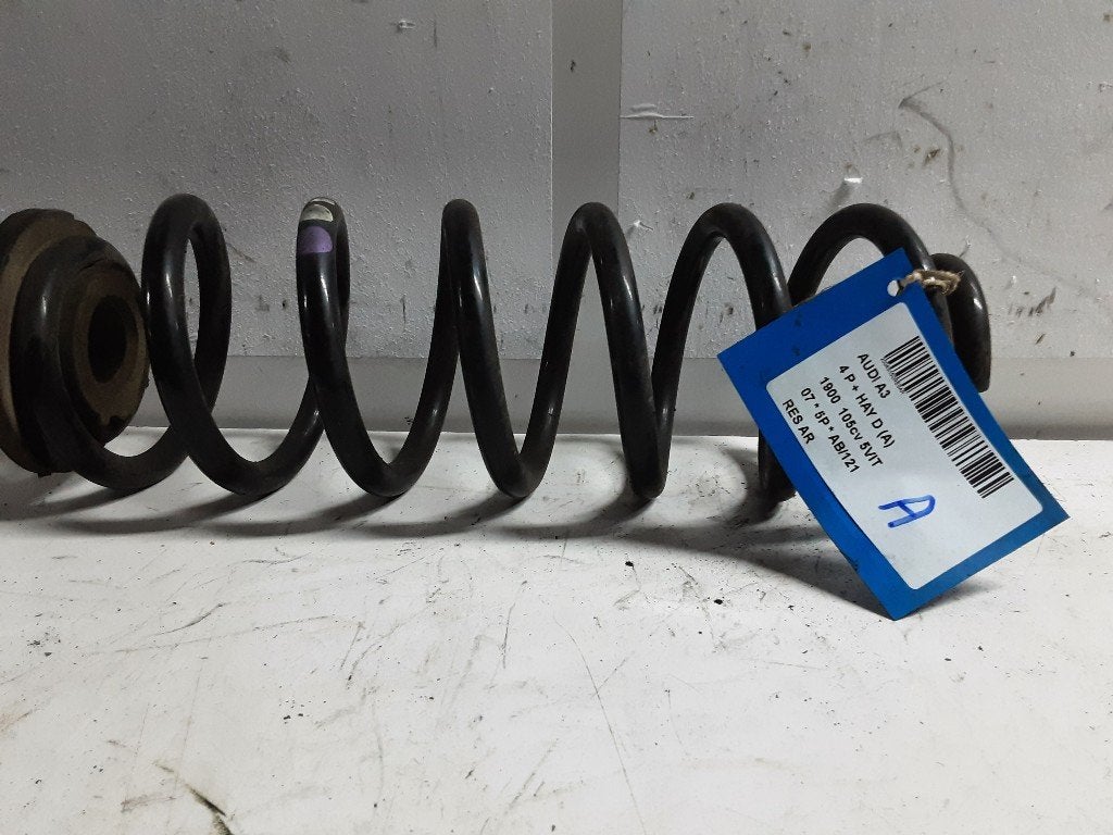 RESSORT DE SUSPENSION ARRIERE Audi A3 Sportback (8PA), Mevr. I. Hauben, Audi, Utilisé, Rue de l'Espoir 34 34
4030  GRIVEGNÉE, BE