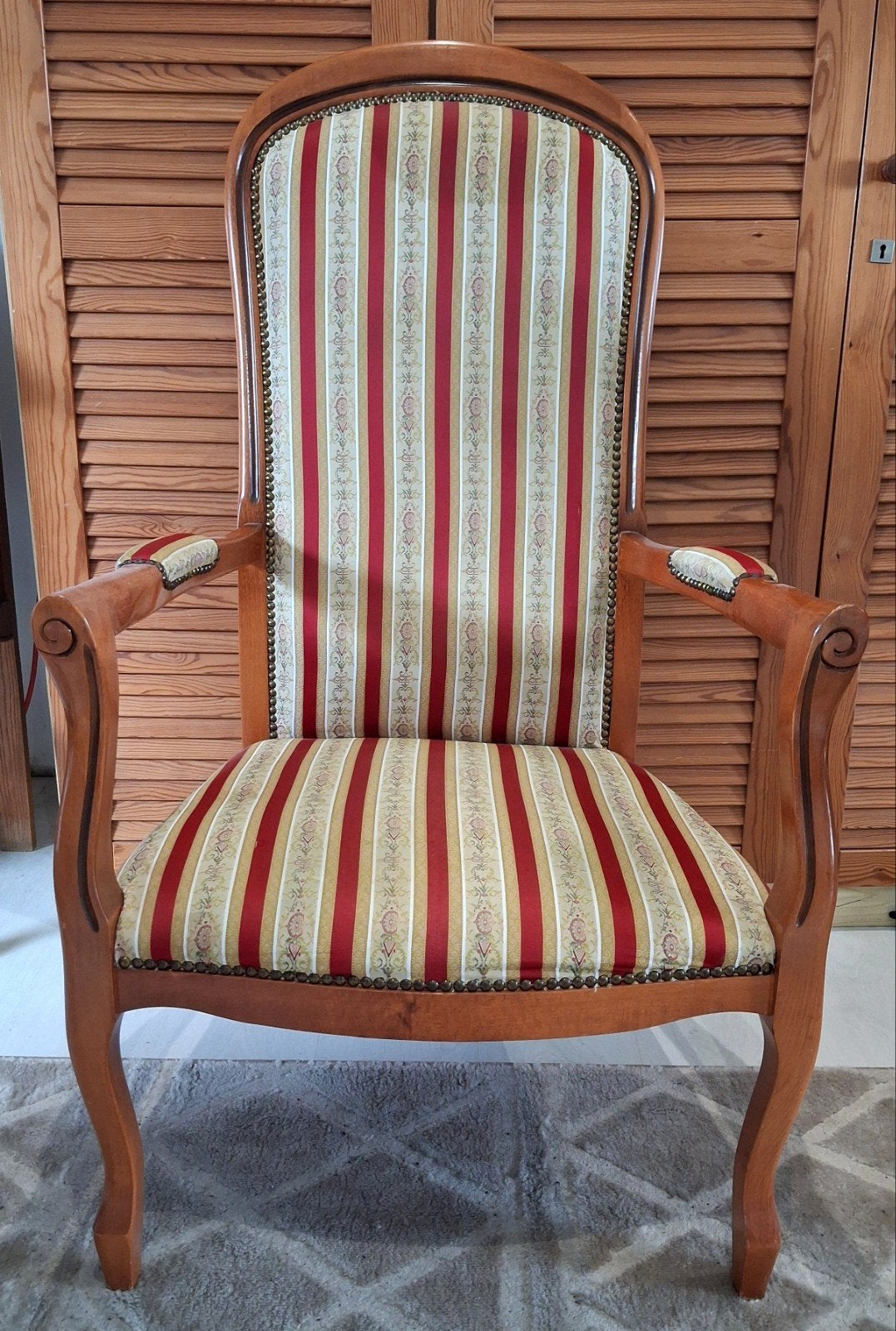 Fauteuilstoel Voltaire, Ophalen