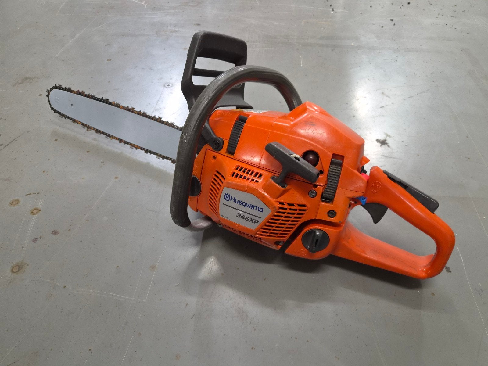Husqvarna 346XP, Enlèvement