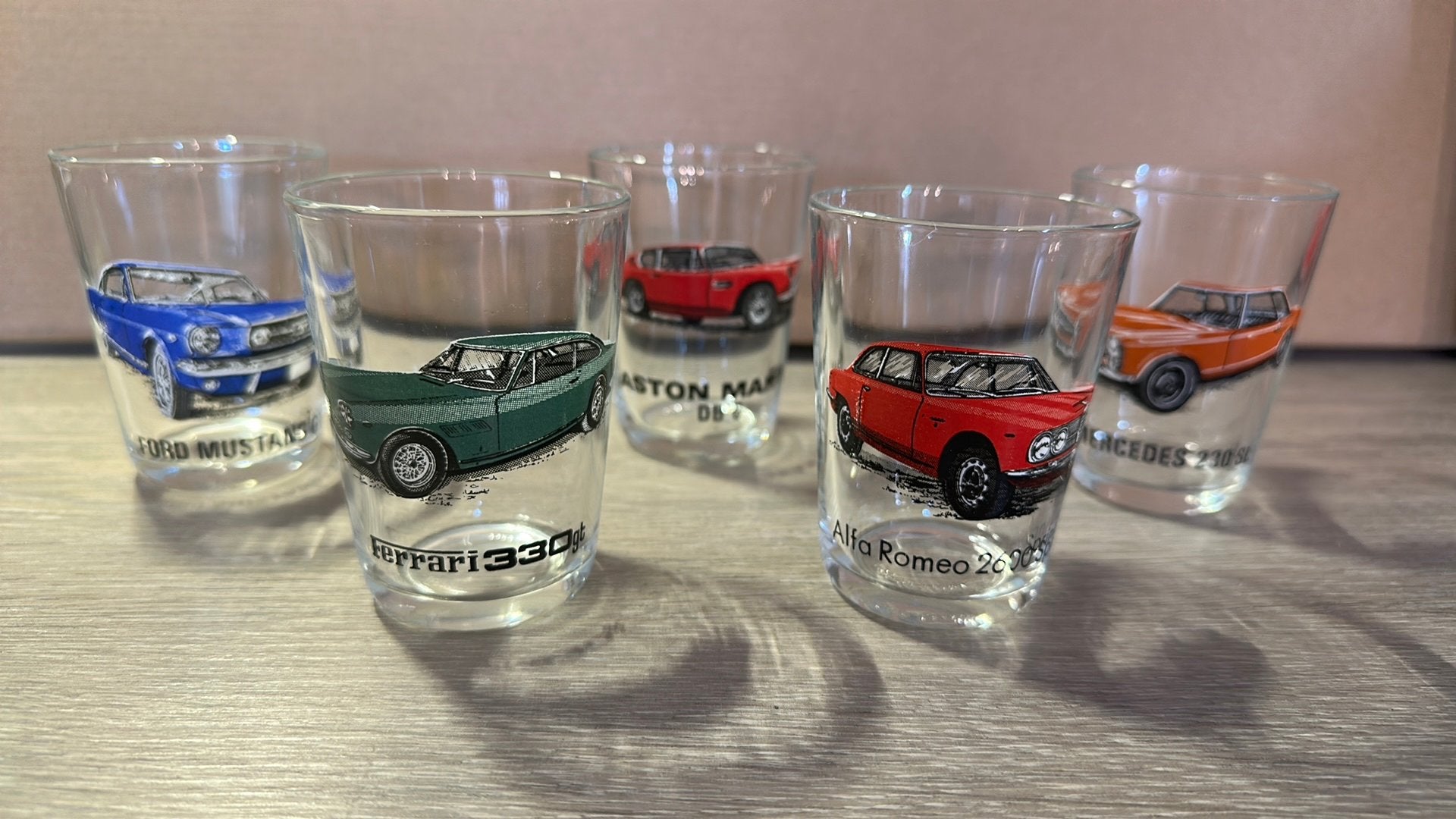 Vintage klassieke sportwagen drink- en sapglazen (Frankrijk), Collections, Enlèvement ou Envoi, Comme neuf