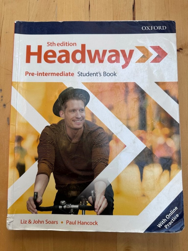 Headway Pre-intermediate - Student's Book, Enlèvement, Utilisé, Secondaire, Anglais