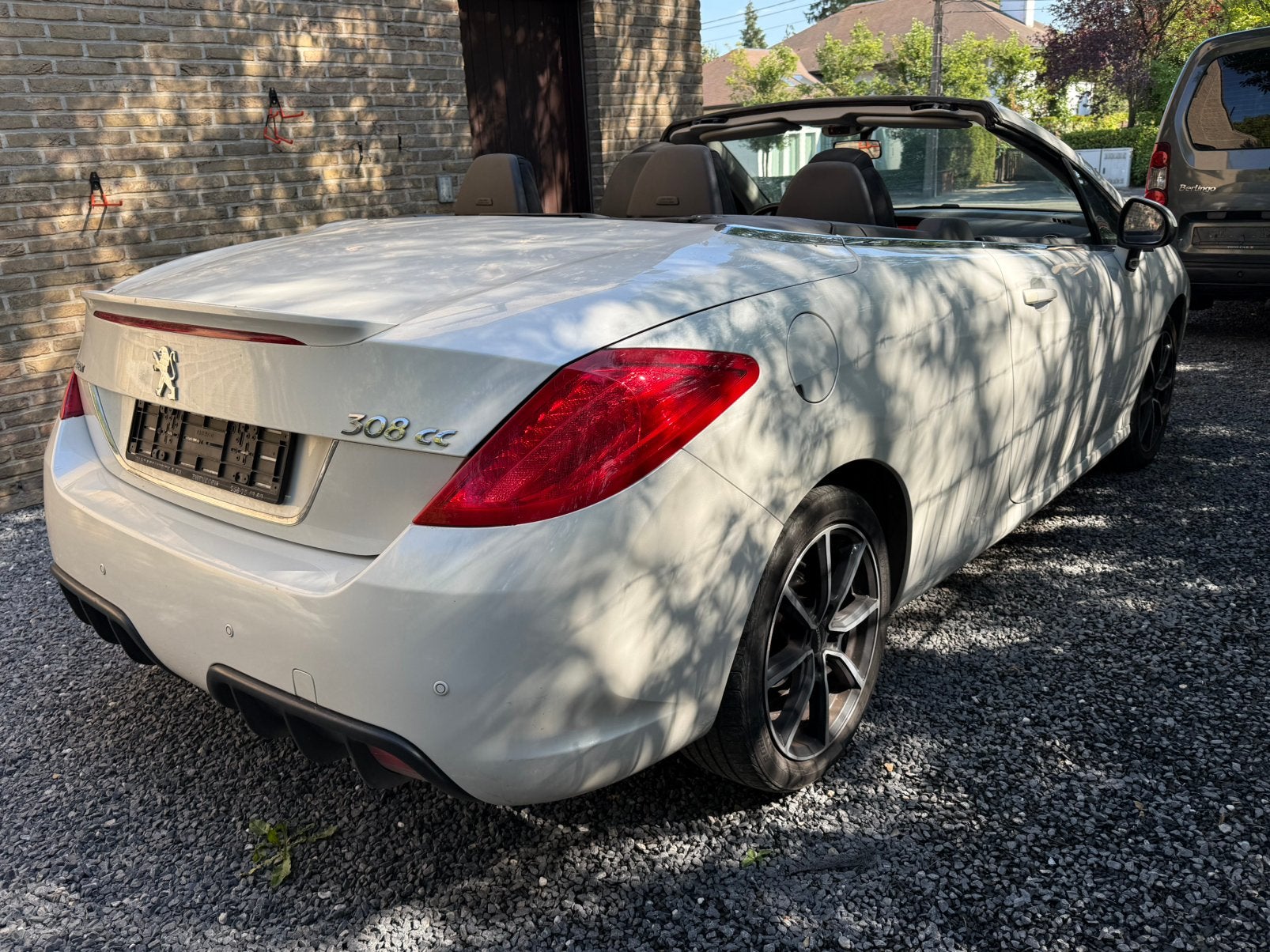 Peugeot 308cc 1.6i Cabrio / Airco / Parksensoor / enz., Auto's, Stof, Zwart, 4 cilinders, Cabriolet