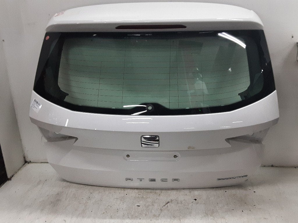 HAYON ARRIÈRE / MALLE Seat Ateca (5FPX) (01-2016/-), Mevr. I. Hauben, Haillon arrière, Utilisé, Rue de l'Espoir 34 34
4030  GRIVEGNÉE, BE