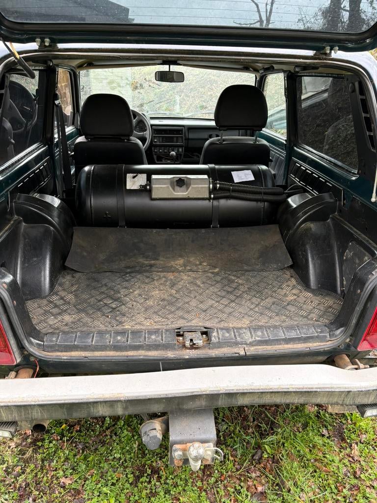 Lada niva 1,7 lpg, Autos, Achat, Niva, Boîte manuelle, Autre carrosserie