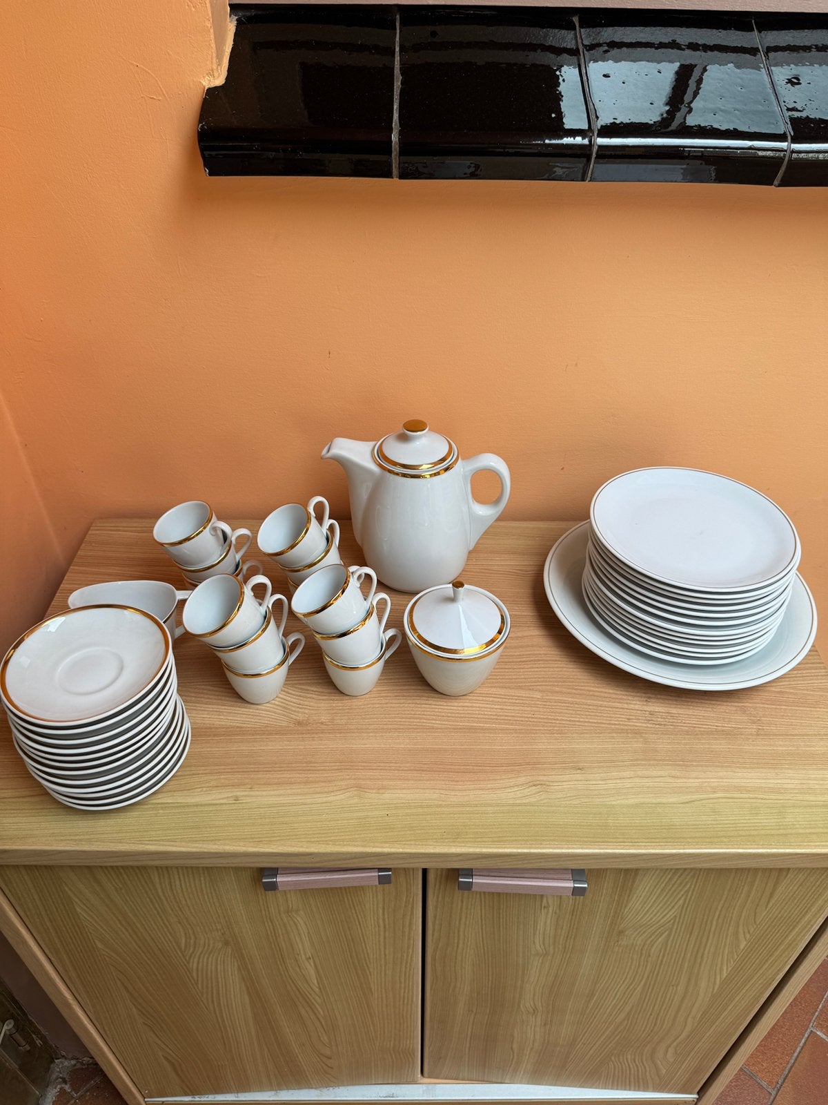 Joli service à café et dessert, Porcelaine de Baudour, Ophalen