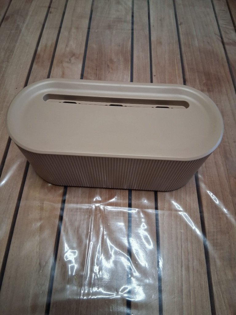 Beige kabelbox / kabelorganizer, Onbekend, Nieuw, Ophalen of Verzenden, Kabel of Snoer