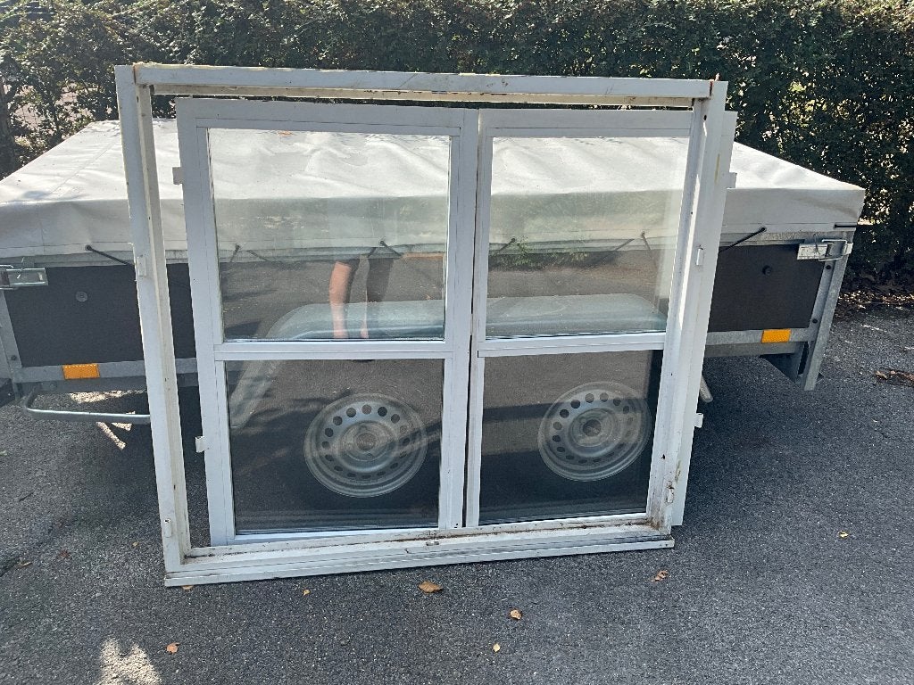 Gratis raam, Doe-het-zelf en Bouw, Ophalen, Gevelraam of Ruit, Gebruikt, 120 tot 160 cm