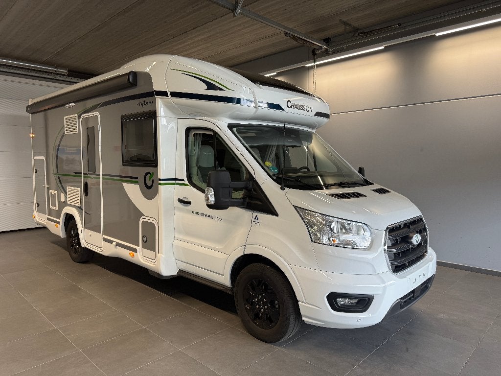 Chausson 640 Etape Line Ford Automaat, Caravanes & Camping, Camping-cars, Jusqu'à 4, 6 à 7 mètres, Entreprise, Ford