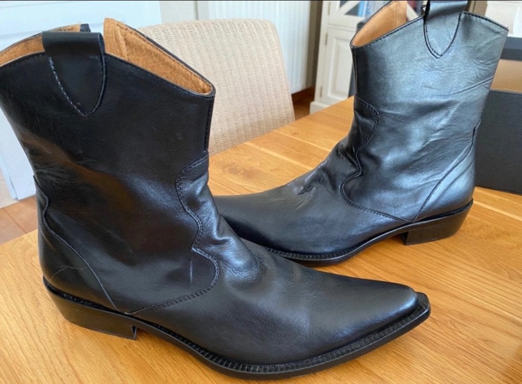 Santiags en cuir véritable noir. Made in Italy. Taille 42, Neuf, Bottes, Enlèvement ou Envoi, Clarendon