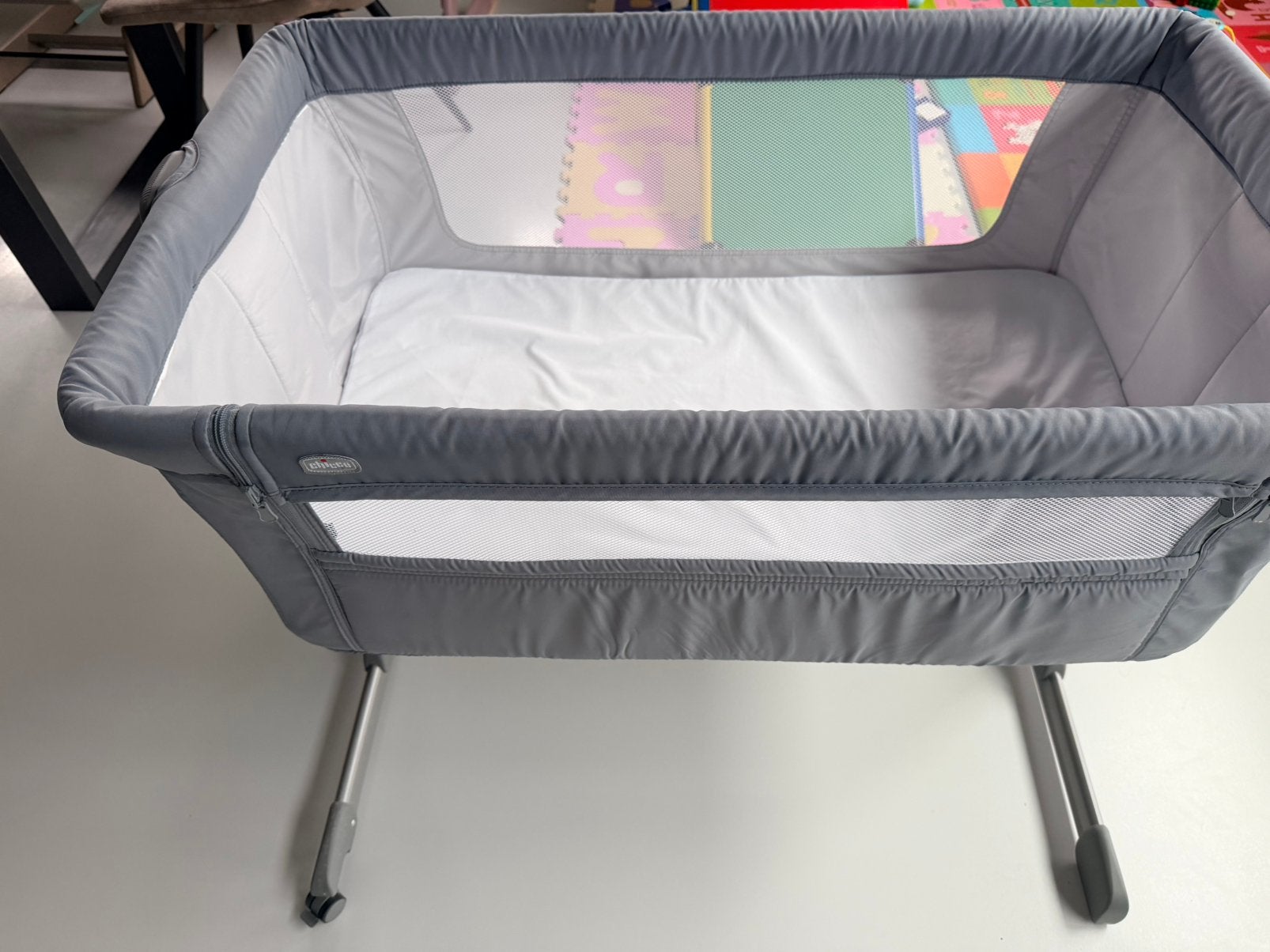 Chicco Next 2 Me Essential Co-sleeper, Kinderen en Baby's, Babywiegjes en Ledikanten, Ophalen, Zo goed als nieuw, Wieg