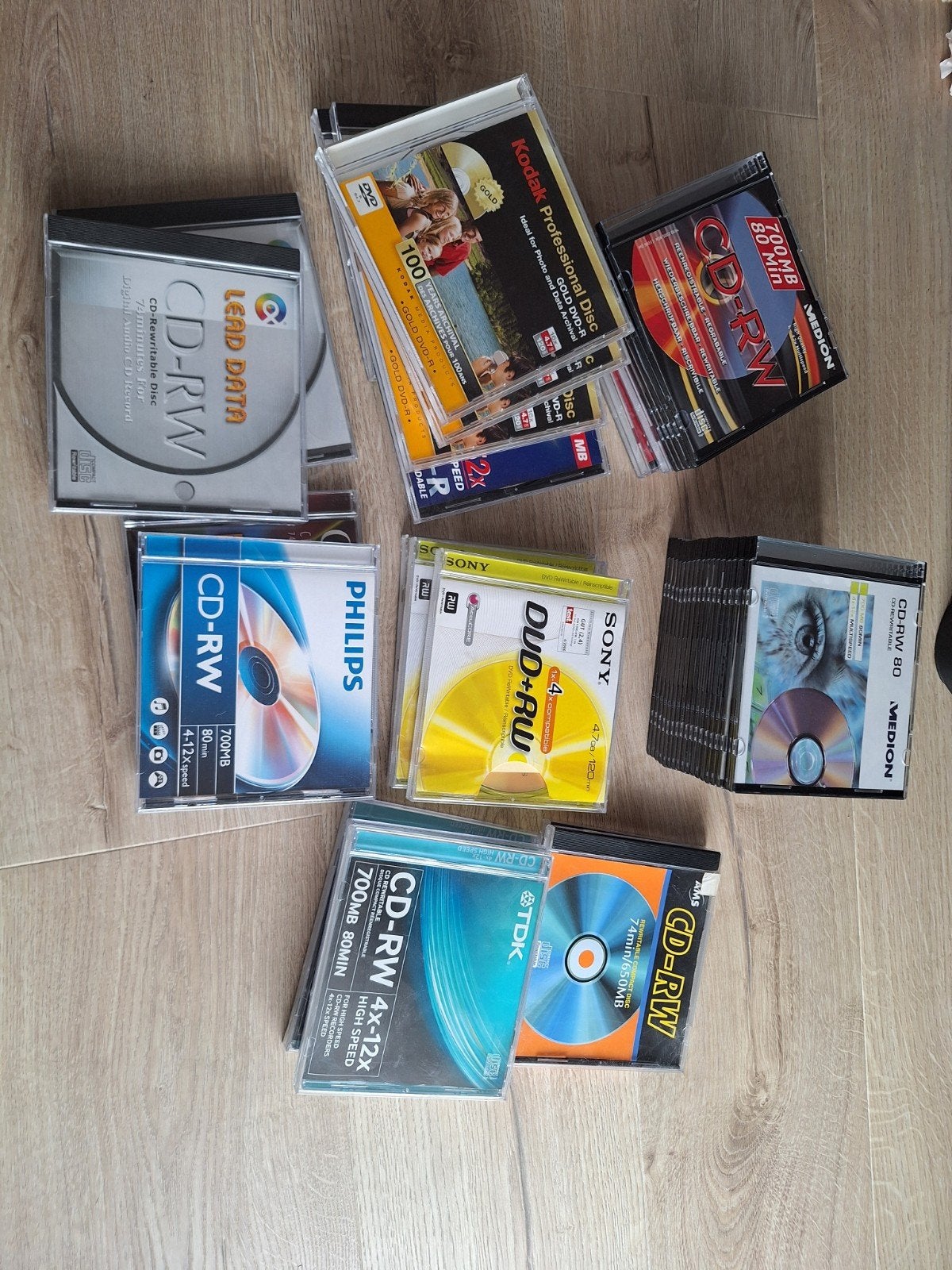 Lot nieuwe herschrijfbare DVD-RW en CD-Rw, Computers en Software, Beschrijfbare discs, Ophalen of Verzenden, Cd