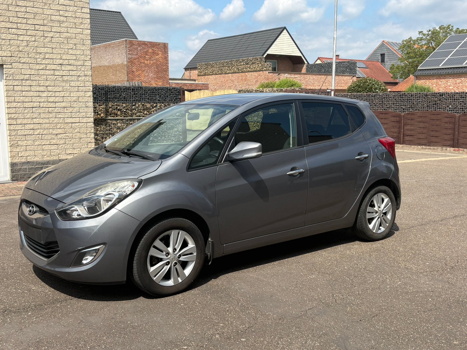 Hyundai ix20 1.4 Benzine – 2014 – 214.314 km – €2.950, Auto's, Euro 5, Bedrijf, Handgeschakeld, IX20