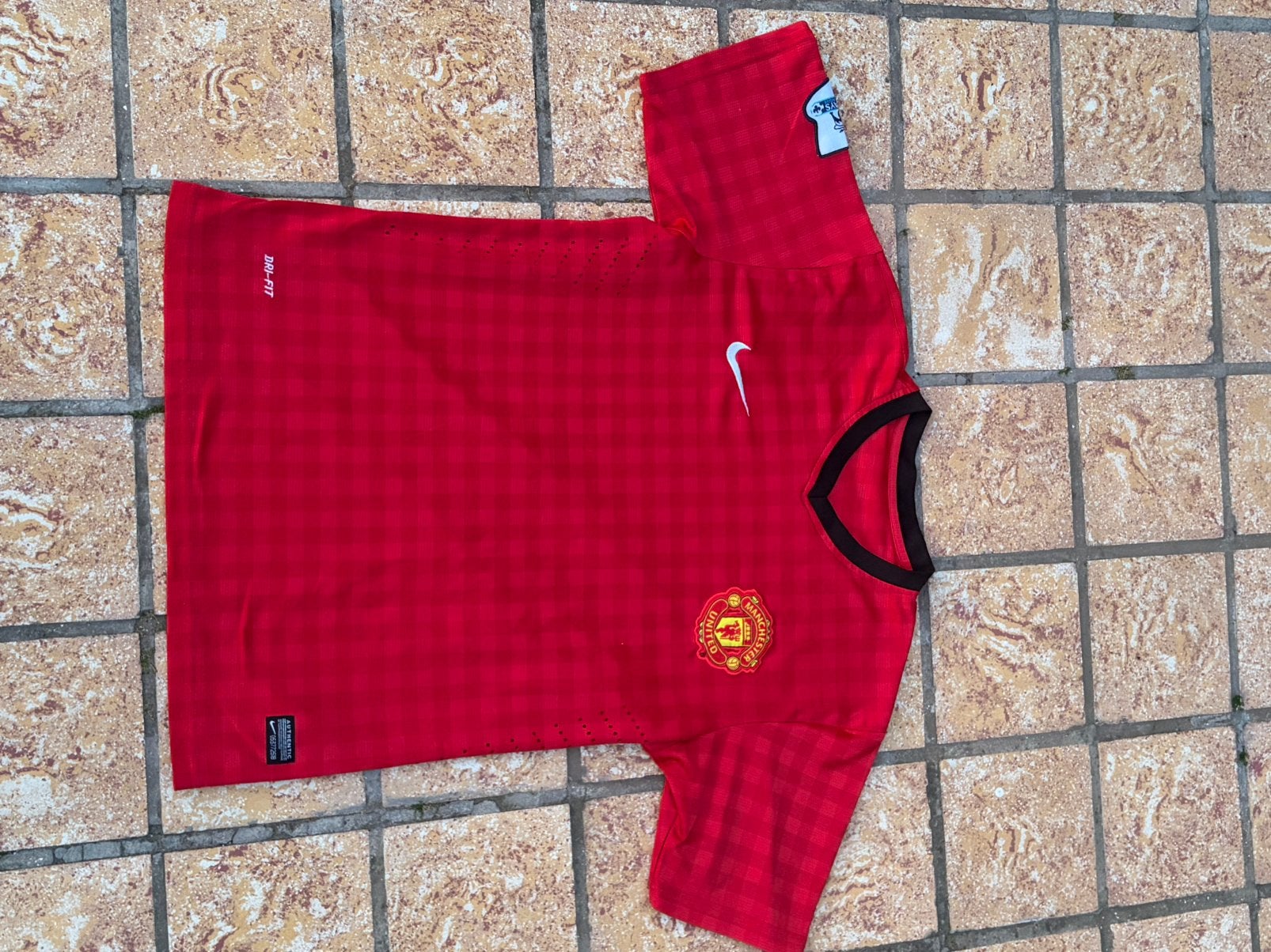 Nike voetbal t-shirt, Sports & Fitness, Envoi, Comme neuf, Maillot