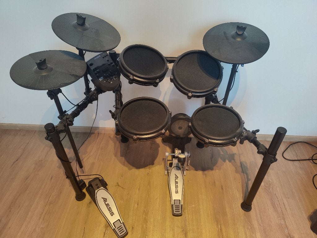 Alesis Nitro Mesh, Musique & Instruments, Batteries & Percussions, Enlèvement ou Envoi, Utilisé, Autres marques, Électronique