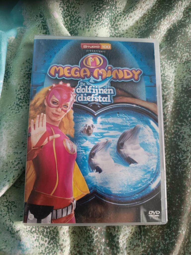 Mega Mindy - Le vol de dauphins, Tous les âges, Enlèvement, Comme neuf