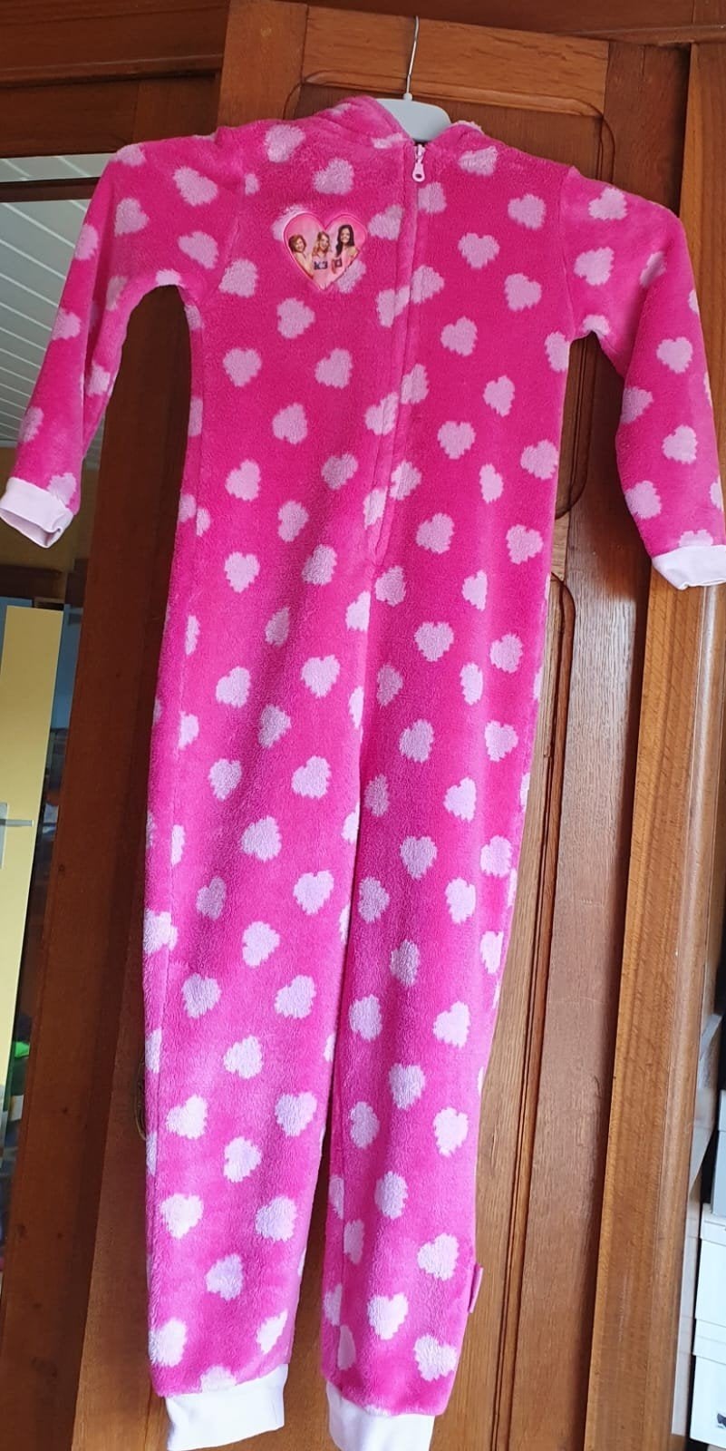 Zachte K3 fleece onesie / pyjamapak roze (110-116), Studio 100, Overige typen, Jongen of Meisje, Ophalen of Verzenden