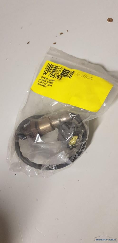 Sonde lambda Mercedes Classe GLA H247 sonde lambda 1.6 200 1, Mercedes-Benz AG, Mercedes-Benz, Utilisé, Mercedesstrasse 120
70372  Stuttgart, DE