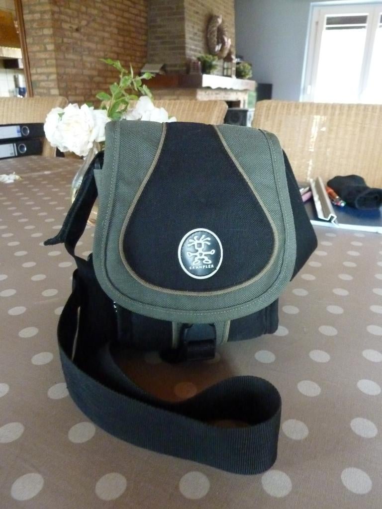 Crumpler camerahoesje, Audio, Tv en Foto, Foto | Cameratassen, Ophalen of Verzenden, Zo goed als nieuw, Schoudertas, Crumpler