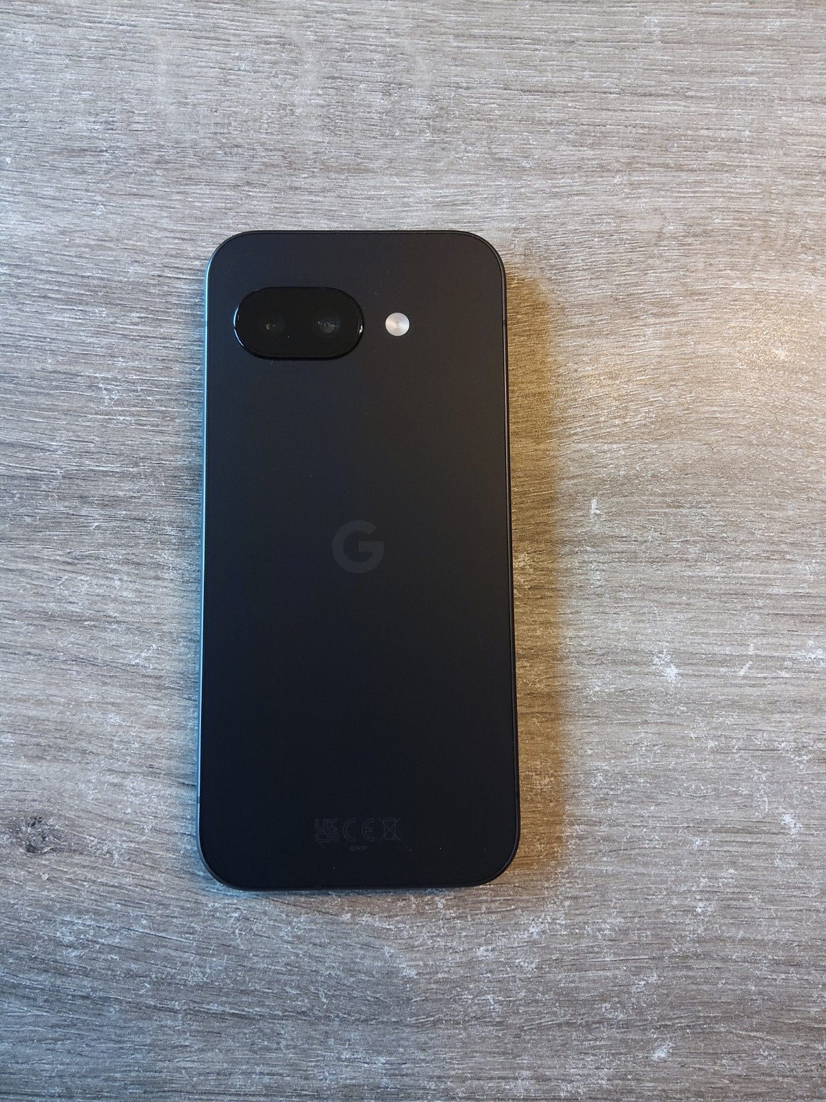 Google Pixel 9a - 256gb - garantie, Télécoms, Téléphonie mobile | Apple iPhone, 256 GB, 99 %, Enlèvement ou Envoi, Autres modèles