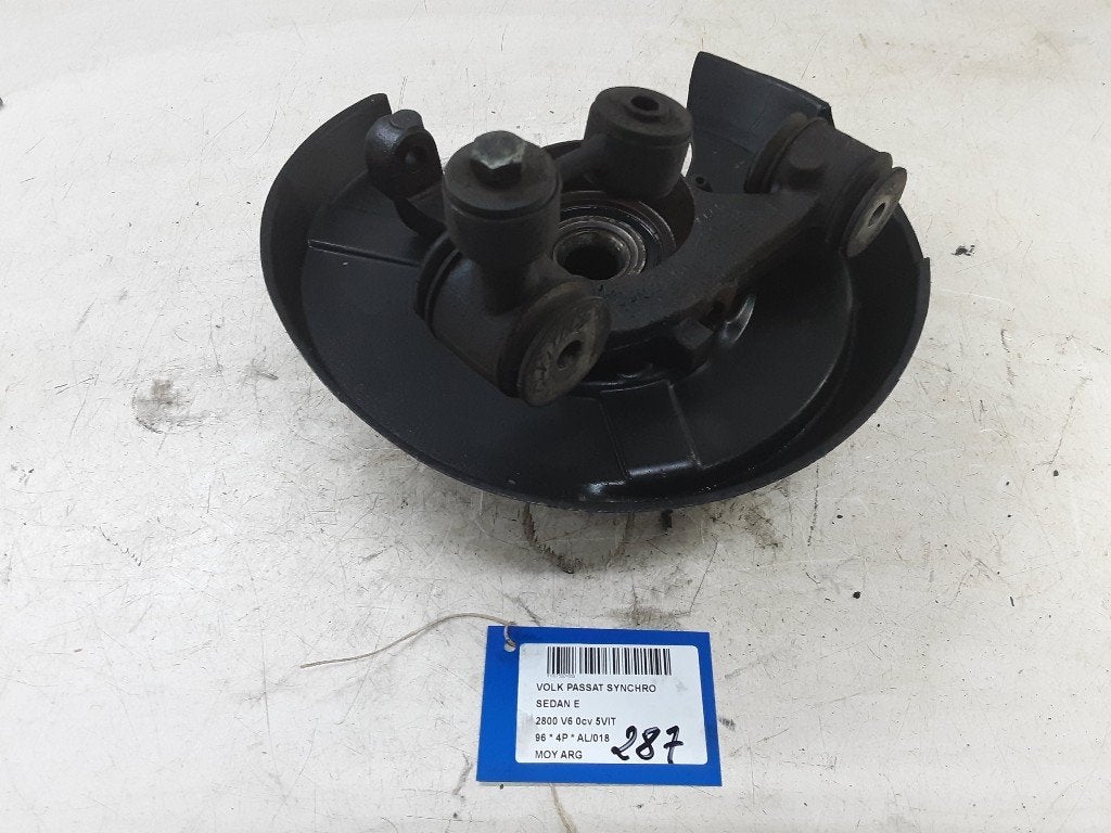 MOYEU DE ROUE ARRIÈRE GAUCHE Volkswagen Passat (35I), Autos : Pièces & Accessoires, Utilisé, Volkswagen
