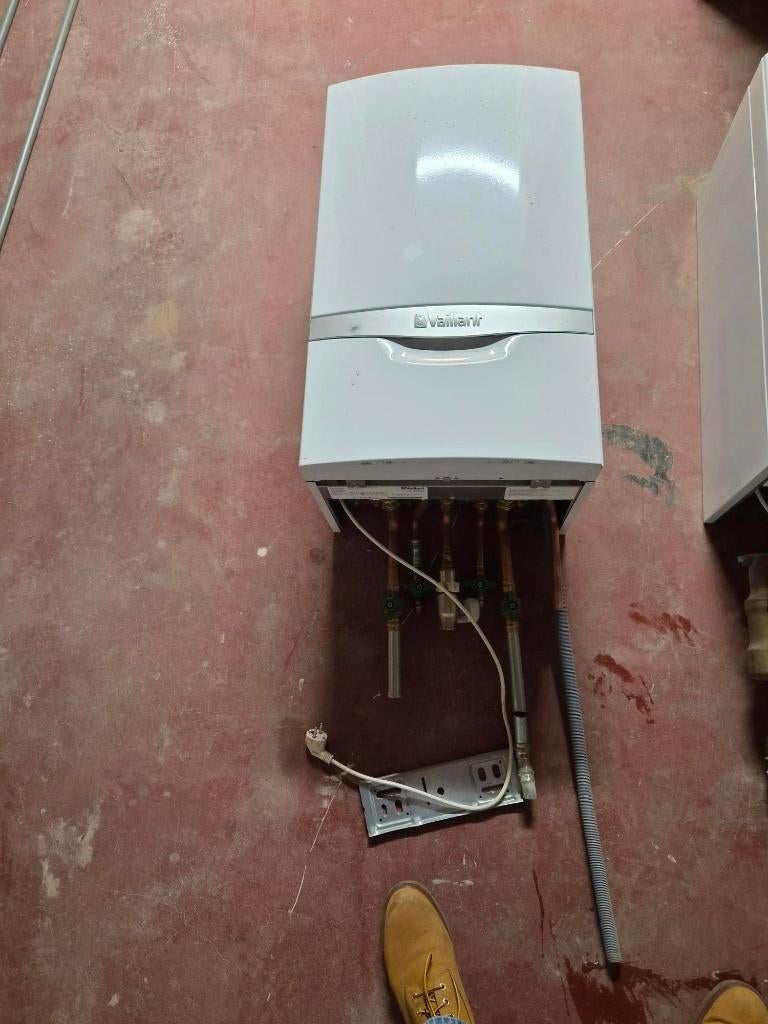 Vaillant ecoTEC plus VCW 346/5-5 E-BE R6 (BJ2020), Bricolage & Construction, Boiler, Enlèvement, Utilisé, 3 à 5 ans