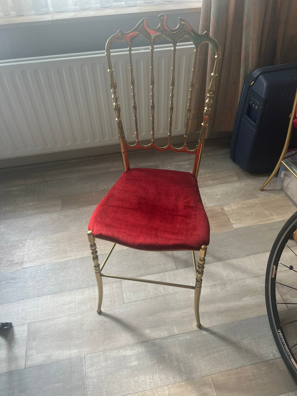 2 chiavari stoelen, Ophalen, Gebruikt, Metaal, Twee