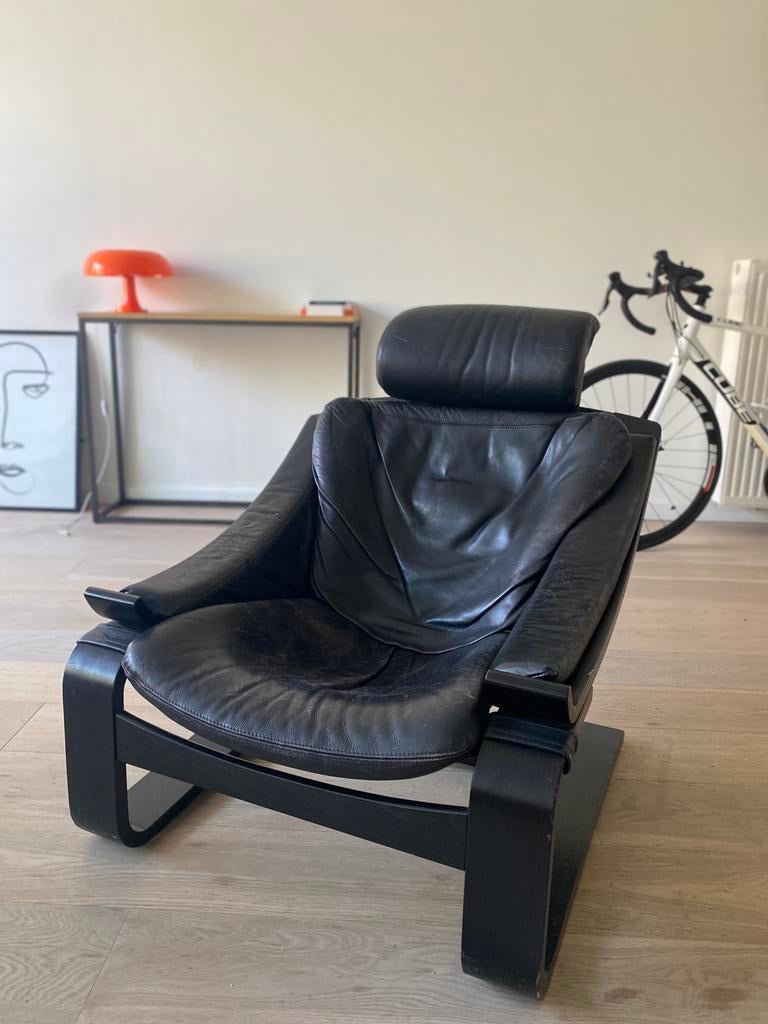 2de hands lederen design stoel, Huis en Inrichting, Ophalen, Gebruikt, Minder dan 75 cm, Design