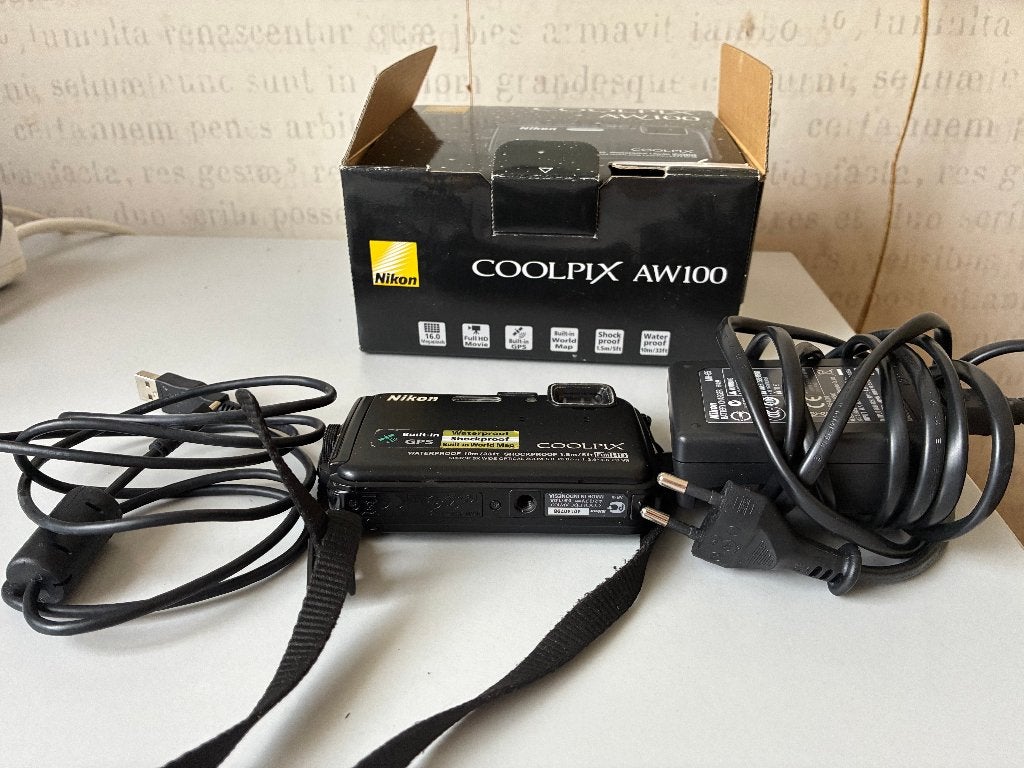Nikon elektronisch fototoestel, Audio, Tv en Foto, Fotocamera's Digitaal, Ophalen, Beeldstabilisatie, Overige typen, 16 megapixels