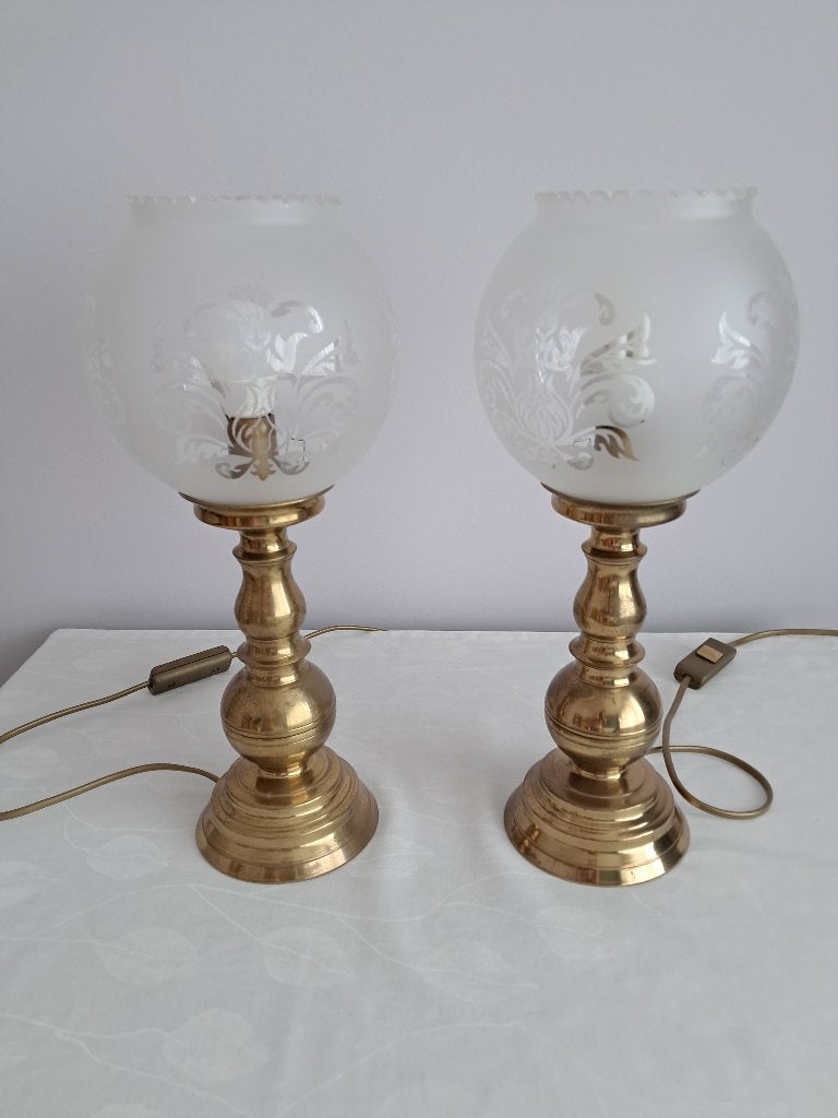 Vintage nachtlampjes van messing en kapjes in matglas, Ophalen, Met schakelaar, Gebruikt, Vintage